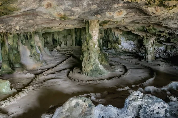 Caverna Quadirikiri Com Numerosas Estalactites Estalagmites Interior Aruba Caribe — Fotografia de Stock