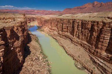 Colorado Nehri ve Glen Kanyonu Canyonlands Ulusal Parkı, Moab, Utah, ABD