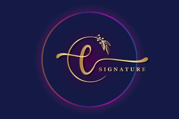 豪華な署名のロゴのデザイン初期のC 手書きベクトルのロゴのデザインイラスト画像 — ストックベクタ