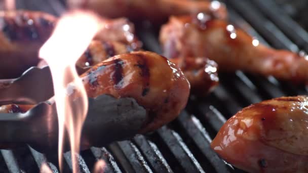 Close Chef Puts Delicious Chicken Legs Cast Iron Grate Super — Stock video
