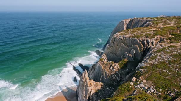 Portugal Cliffs Beach Secluded Sand Beach Surrounded Cliffs Lagos Algarve — Video