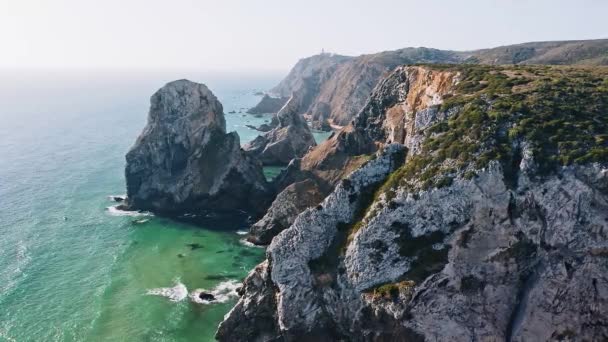 Portekiz Kayalıklar Sahil Tepe Lagos Algarve Ile Çevrili Tenha Kumsallar — Stok video