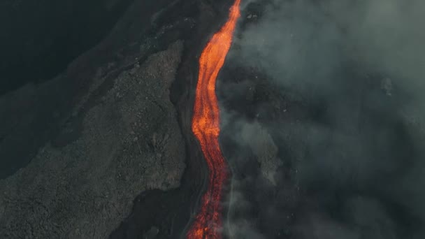 Erupción Volcánica Península Fluye Lava Cráteres Volcán Erupción Con Explosiones — Vídeos de Stock