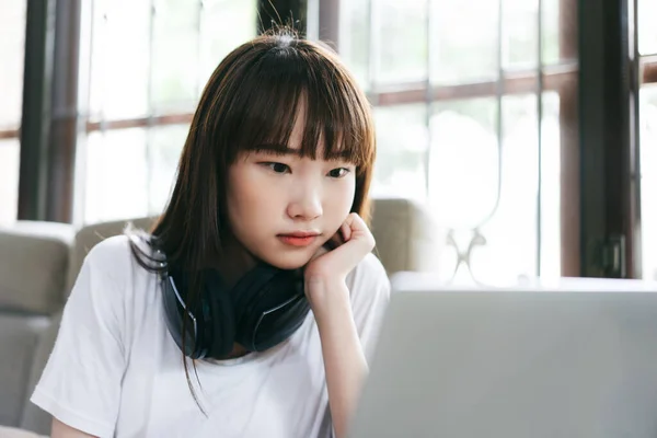 Student Study Online Stay Home Social Distancing Concept Young Asian — ストック写真