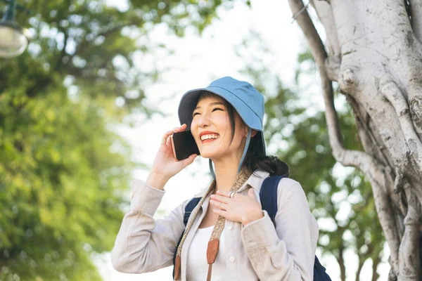 Attractive Happy Smile Young Adult Asian Woman Traveller Wear Blue — Stok fotoğraf