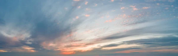 Vista Panorámica Desde Avión Hermoso Amanecer Saturado Sobre Las Nubes — Foto de Stock