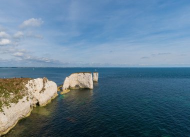 Dorset 'teki yaşlı Harry Rocks. Jurassic sahilinin bir parçası, bir dünya mirası alanı. Yüksek kalite fotoğraf