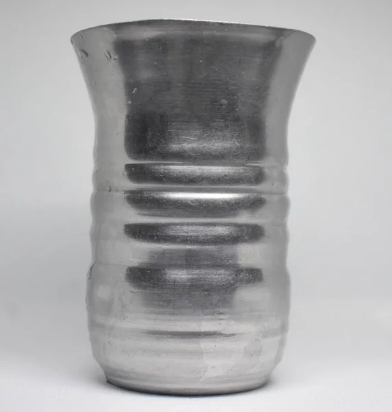 Vase Céramique Sur Fond Blanc Verre Acier Sur Fond Blanc — Photo