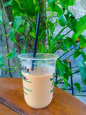 Doğayla iç içe kahve zamanı..