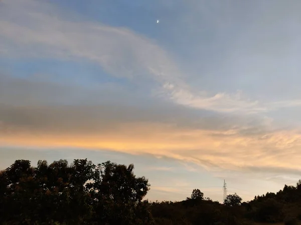 Beau Ciel Avec Des Nuages Coucher Soleil — Photo