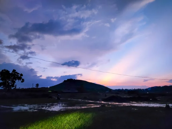 Vista Pitoresca Uma Cena Livre Belas Montanhas — Fotografia de Stock