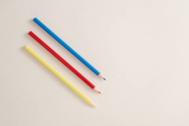 Yüksek Çözünürlüklü Birincil Renk Kalemleri