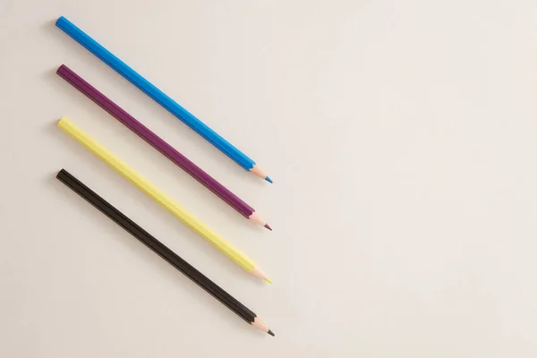 High Resolution Isolated Primary Hues Color Pencils — Stock Photo, Image