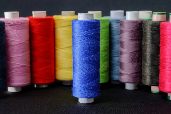 Blue Spool Focus Colorful Spools Thread Background — Zdjęcie stockowe