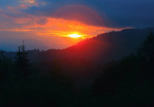 Hermoso Atardecer Las Montañas — Foto de Stock