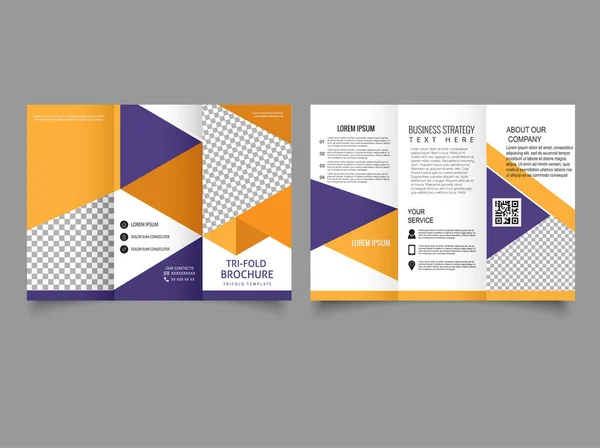 Tri Fold Broschüre Vorlage Design Mit Dreiecken Vektorgrafik — Stockvektor