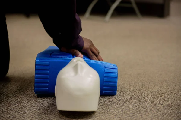 Security guard training for  CPR first aid with the AED.