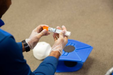 Staff training to inject an epinephrine as first aid
