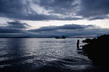 Taylor Shellfish Çiftliği Chuckanut 'ta gün batımı Washington' da. Yüksek kalite fotoğraf.