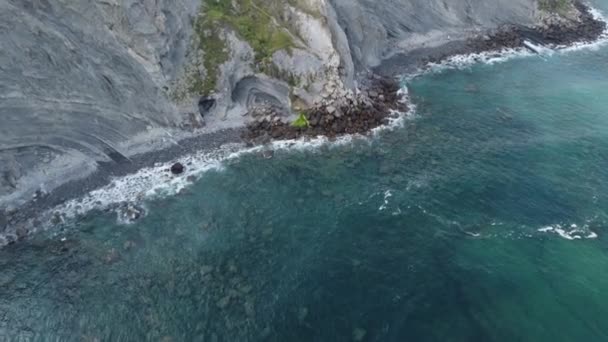Drone Aerial View Coast Basque Country Sunny Summer Day — Vídeo de Stock