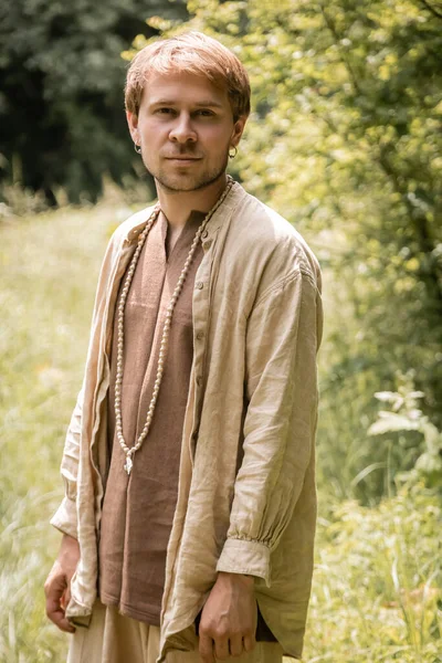 Portrait Man Linen Shirt Standing Forest — Φωτογραφία Αρχείου