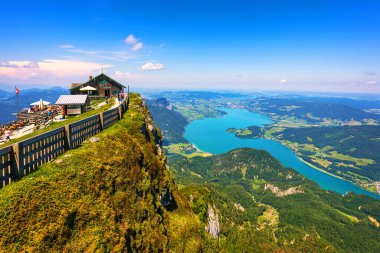 Schafberges aufgenommen, Mountain landscape in Salzkammergut, Upper Austria. View from Schafberg peak to Mondsee, Austria. Himmelspforte Schafberg in Austria, between Mondsee and Wolfgangsee lakes.
