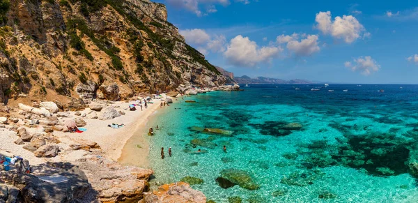 Playa Cala Mariolu Cerdeña Cala Mariolu Famosa Playa Italia Cerdeña — Foto de Stock