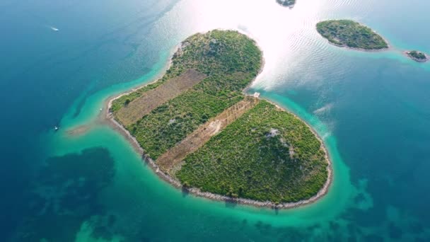 Aerial View Heart Shaped Galesnjak Island Adriatic Coast Zadar Croatia — Stockvideo