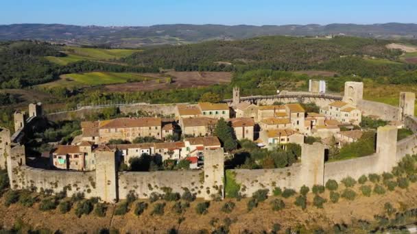 Beautiul Aerial View Monteriggioni Tuscany Medieval Town Hill Tuscan Scenic — Vídeo de Stock