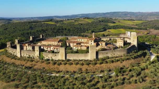 Beautiul Aerial View Monteriggioni Tuscany Medieval Town Hill Tuscan Scenic — Stock videók