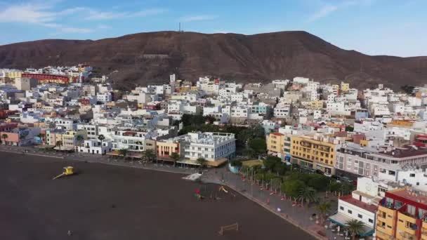 西班牙加那利群岛Fuerteventura Gran Tarajal的空中景观 弗尔特文图拉节假日 风景秀丽的沿海城镇格兰塔拉贾尔 西班牙加那利群岛 — 图库视频影像