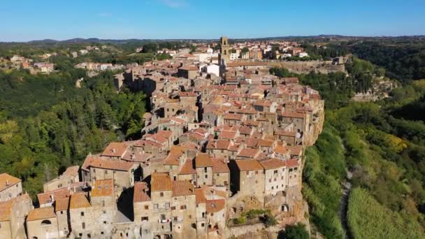 Ville Médiévale Pitigliano Sur Des Rochers Tuf Dans Province Grosseto — Video