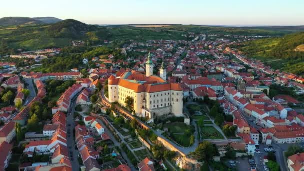 Kasteel Mikulov Stad Mikulov Zuid Moravië Tsjechië Uitzicht Prachtige Stad — Stockvideo