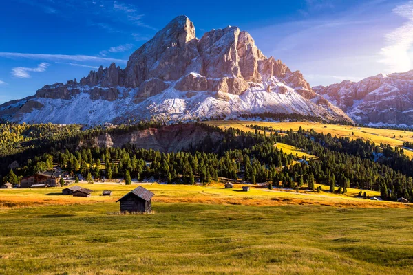 Impresionante Vista Montaña Peitlerkofel Desde Passo Delle Erbe Dolomitas Italia — Foto de Stock