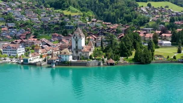 Castelo Oberhofen Lago Thunersee Alpes Suíços Suíça Schloss Oberhofen Lago — Vídeo de Stock
