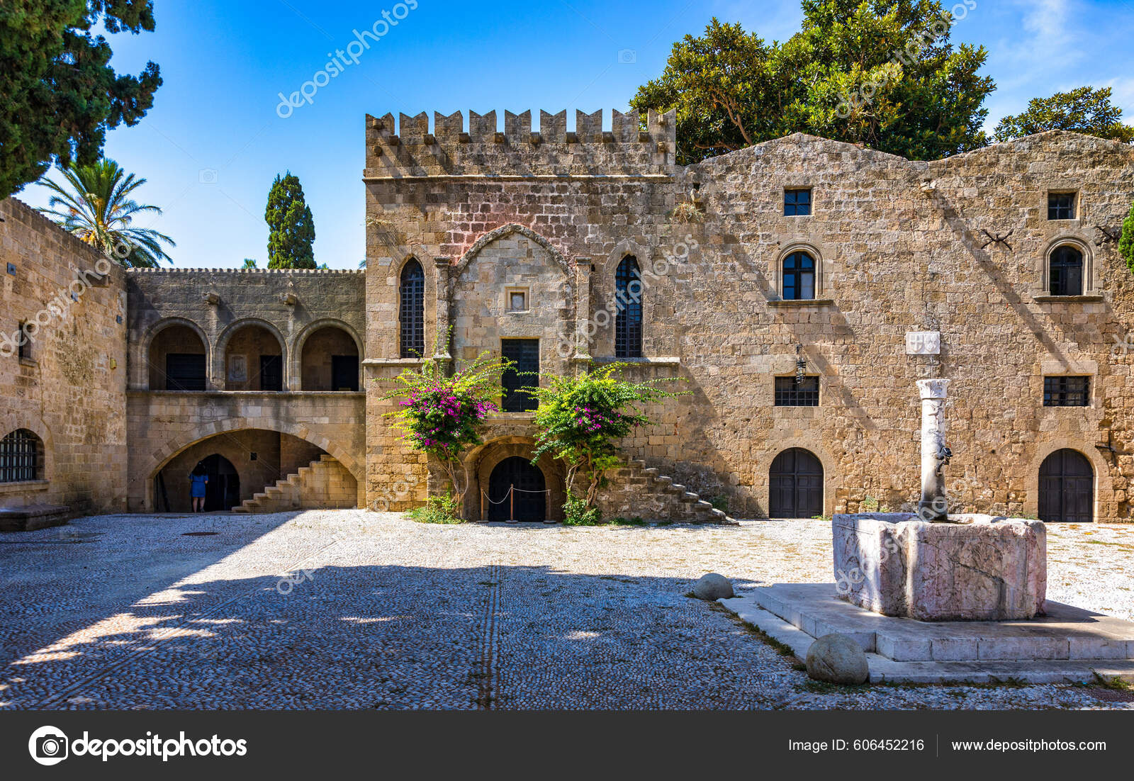 Courtyard of the Grand Masters Palace (I). Rhodes Old Town…