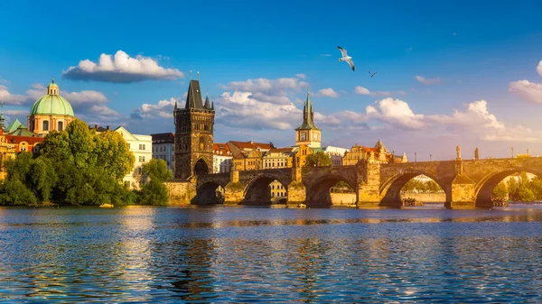 Ciudad Vieja Praga República Checa Sobre Río Moldava Con Puente — Foto de Stock