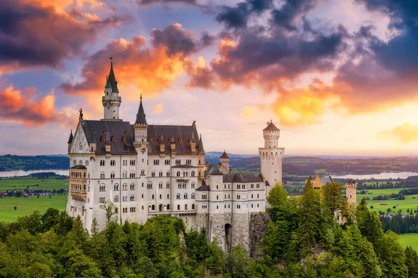 Märchenschloss Neuschwanstein Bei Füssen Bayern Blick Auf Das Berühmte Schloss — Stockfoto