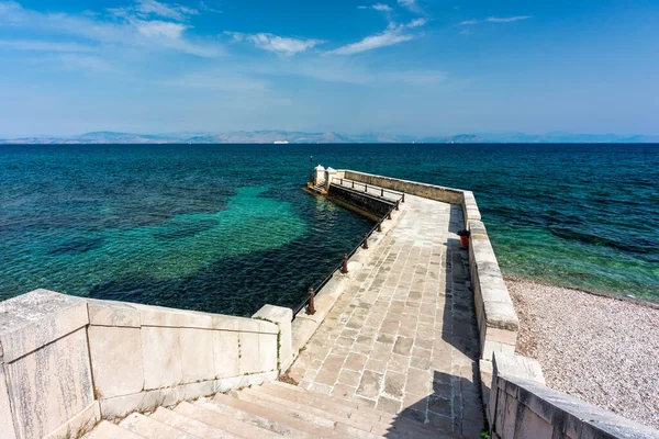 Kaiser Wilhelms Brücke Und Gehweg Einer Steinernen Badeplattform Korfu Griechenland — Stockfoto