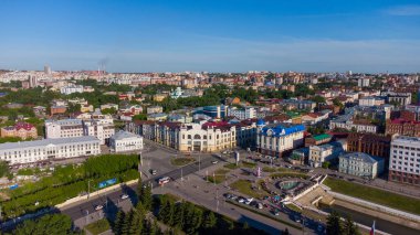 Yazın Tomsk 'taki valilik konutu