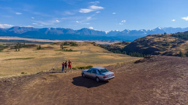 Tourists Observation Deck Kuraiskaya Steppe Altai Mountains — Stock Photo, Image