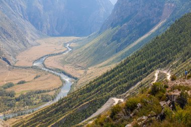 Chulyshman Vadisi ve Katu-Yaryk yukarıdan, Gorny Altai Cumhuriyeti, Rusya