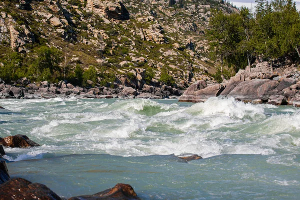 Altai 'nin simgesi - Ilgumen Akıntıları, Gorny Altai, Rusya