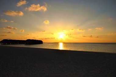 Maldivler güzel gün batımı