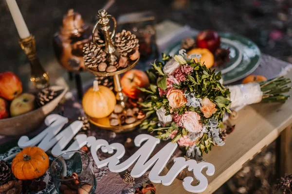 Beautiful wedding collage with wedding flowers and rings