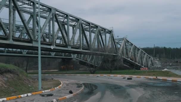 Undermined railway bridge in Ukraine ロイヤリティフリーストック映像