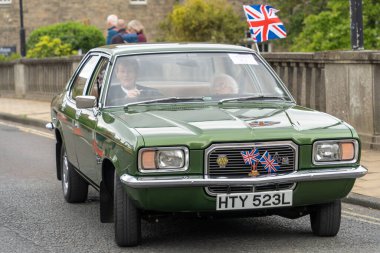 Yeşil 1972 Vauxhall Victor FE Morpeth Fair Day, Northumberland, İngiltere