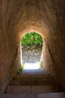 Pylos Kalesi (Niokastro) 1573 yılında Nafpaktos (1571) deniz muharebesinde yenilmelerinden kısa bir süre sonra Osmanlılar tarafından inşa edilmeye başlandı.