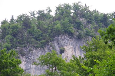 Zellerwand manzarası, Schleching yakınlarındaki Bavyera 'da çekici bir tırmanış alanı.