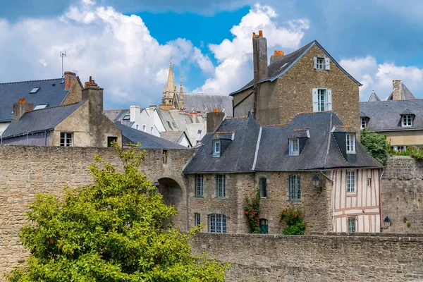 Vannes Hermosa Ciudad Bretaña Antiguas Casas Entramado Madera Jardín Murallas — Foto de Stock